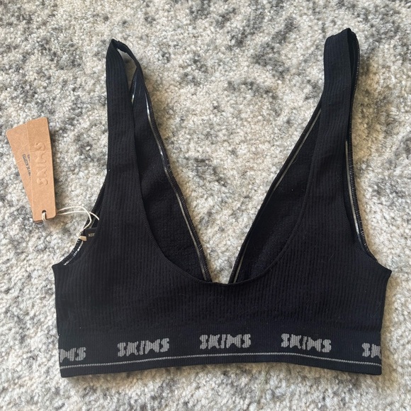 NWT SKIMS Black Plunge Triangle Bralette Ribbed Size: XS - Picture 3 of 6